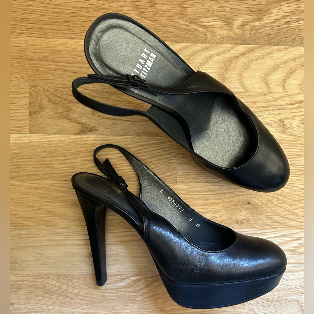 Vintage Stuart Weitzman Pumps